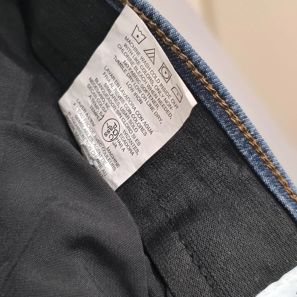 Wrangler All Terrain Gear Men's Denim Blue Jeans‎ Size 42X30 NWT